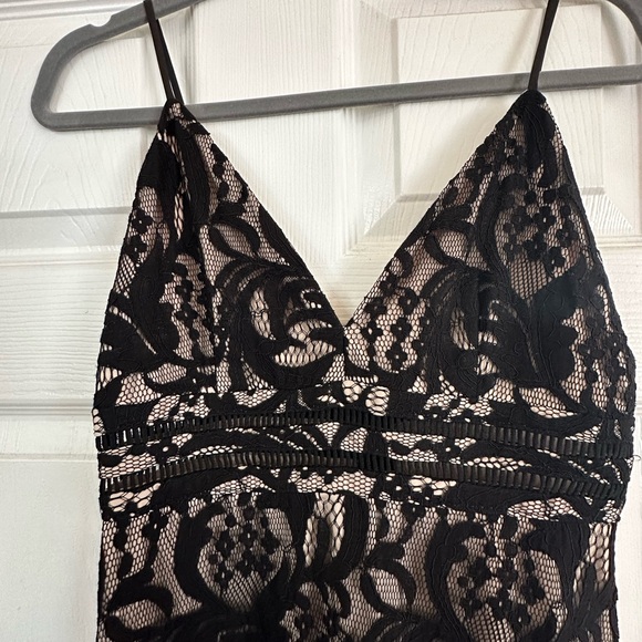 Black Lace Dress - Picture 7 of 7